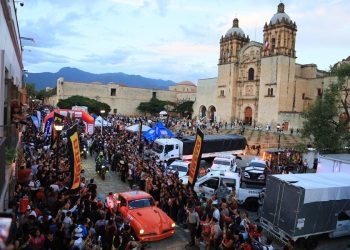 Invitan a disfrutar de la Carrera Panamericana 2024