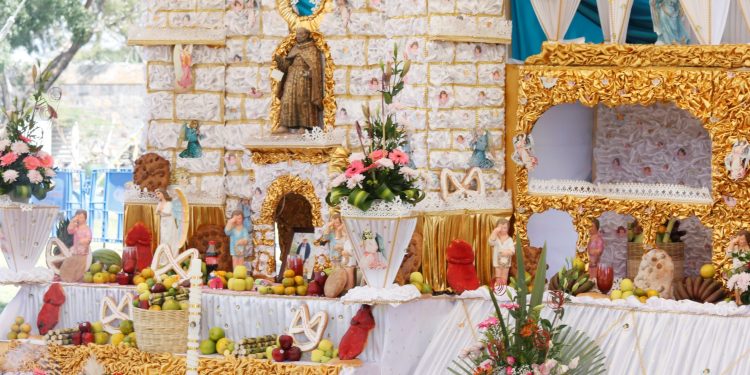 Promueve Turismo altares monumentales de Huaquechula