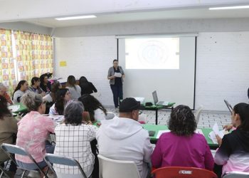 Refuerza SEP estrategias para mejorar el proceso de enseñanza-aprendizaje