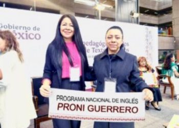 Reconoce la SEP a maestras guerrerenses en Feria Pedagógica de los Libros de Texto Gratuitos