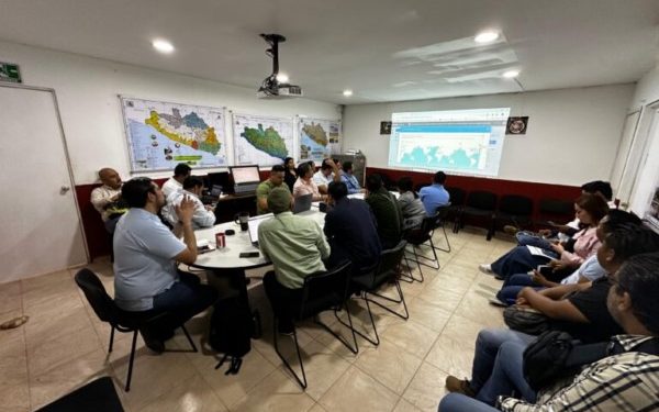 Secretarías de Agricultura y Protección Civil unen esfuerzos para evaluar daños en La Sierra tras el huracán John