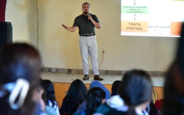 Con conferencia de Ciberseguridad, Gobierno de Zacatecas orienta a las juventudes