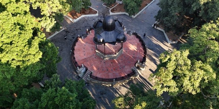 Entrega Gobierno estatal rehabilitación del Zócalo y El Llano al pueblo de Oaxaca