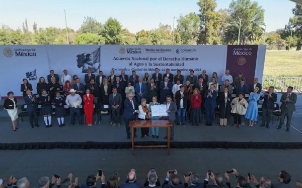 Firma Gobernador David Monreal Acuerdo Nacional por el Derecho Humano al Agua y la Sustentabilidad
