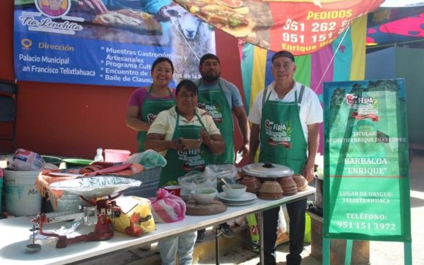 Invitan a disfrutar la novena Feria de la Empanada y la Barbacoa en Telixtlahuaca