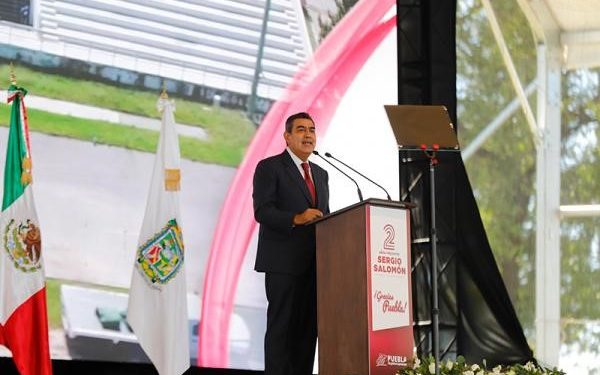 De la mano de la sociedad, gobierno estatal logró unidad y reconciliación de Puebla: Sergio Salomón