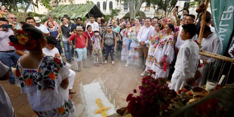 Regresa la Gran Muestra Estatal de Altares a la Plaza Grande