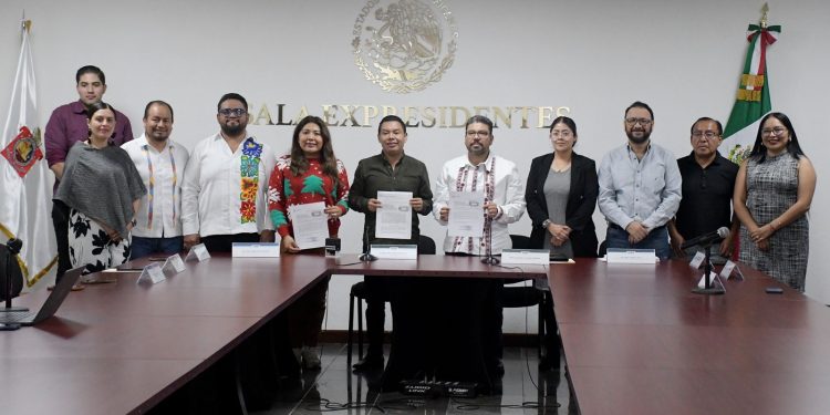 Recibe Congreso de Oaxaca iniciativa para reformar el Poder Judicial del Estado