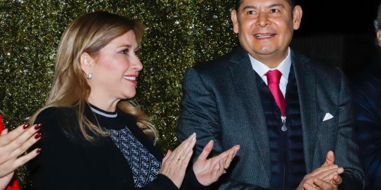 Fortalece SEDIF lazos familiares con el “Festival Navideño”