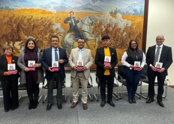 Presenta ENSECH trabajo de investigación para el desarrollo profesional docente