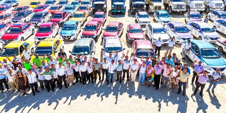 Semovi en Territorio acerca servicios a las regiones del estado