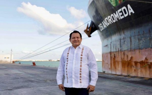 Yucatán renacerá con impulso económico portuario: Díaz Mena