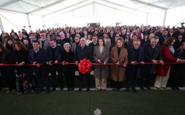 Trabajando sociedad y gobierno, mejoramos la educación en Coahuila