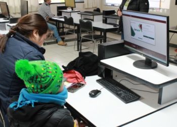 Abre Utzac Carrera de Mecatrónica para quienes trabajan y quieren estudiar