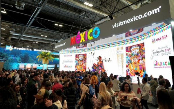 Cautiva Oaxaca con su esencia, belleza y raíces en la Fitur 2025