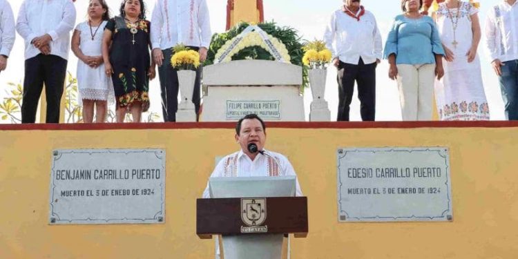 Con la beca «Jóvenes Renacimiento» se brindará justicia social e igualdad de oportunidades a estudiantes yucatecos