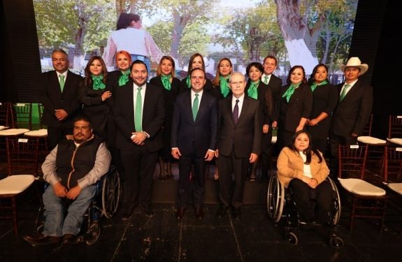 Histórica toma de protesta en la región Centro-Desierto de Coahuila