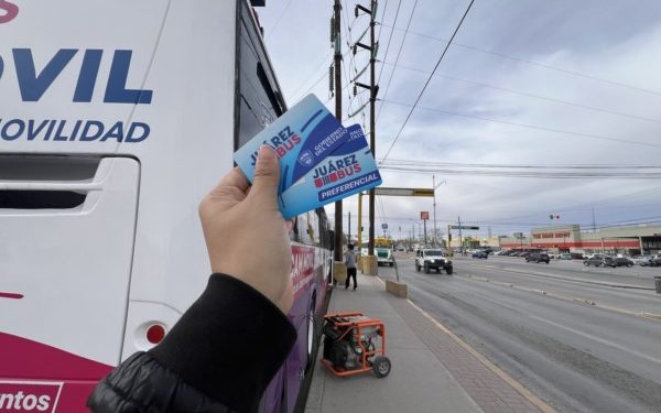 Informa JuárezBus fechas y ubicaciones de los módulos móviles de credencialización para la presente semana