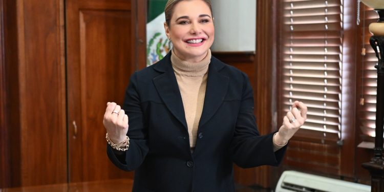 Maru Campos reconoce el servicio y compromiso de Pensiones Civiles del Estado en el 68 Aniversario de su fundación