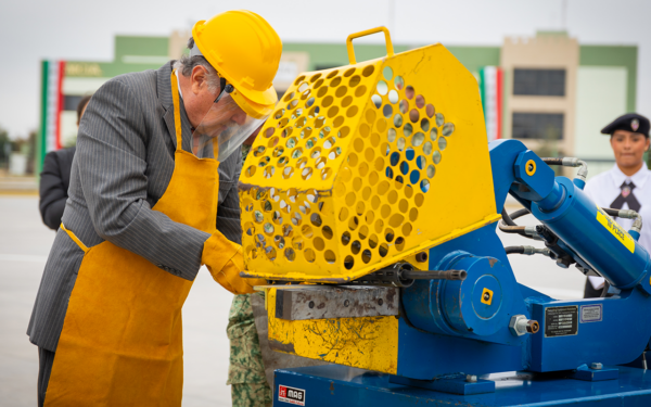Participa Secretario General de Gobierno en la destrucción de armamento decomisado
