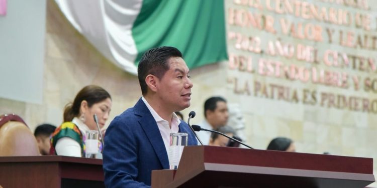 Presentan iniciativa de reforma financiera para los partidos políticos en Oaxaca