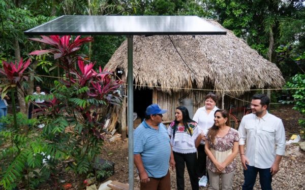 Con energía solar, Mara Lezama transforma vidas en viviendas marginadas de Leona Vicario