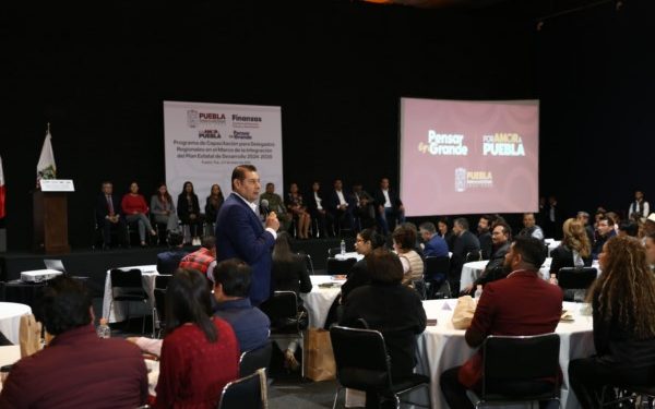 Servidores del pueblo con enfoque humanista, para una administración eficiente: Armenta