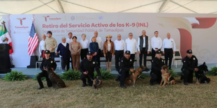 SSPT despide con honores a caninos retirados del servicio activo