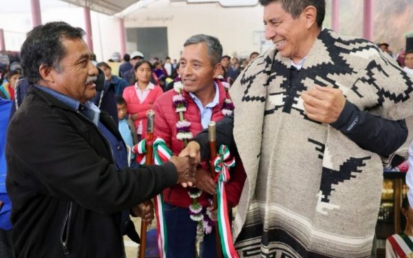 Con programas y servicios, Gobierno de Oaxaca revierte rezago de San Marcial Ozolotepec