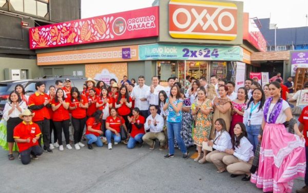 Alianza entre Sedeco y OXXO abre las puertas de la cadena comercial a productos oaxaqueños