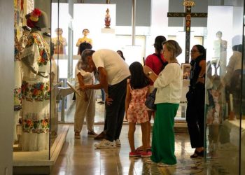 Asisten en un solo día más de mil 800 personas al Gran Museo del Mundo Maya