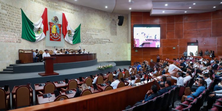 Con obras de infraestructura social y proyectos estratégicos se avanza para consolidar el progreso de las ocho regiones del estado