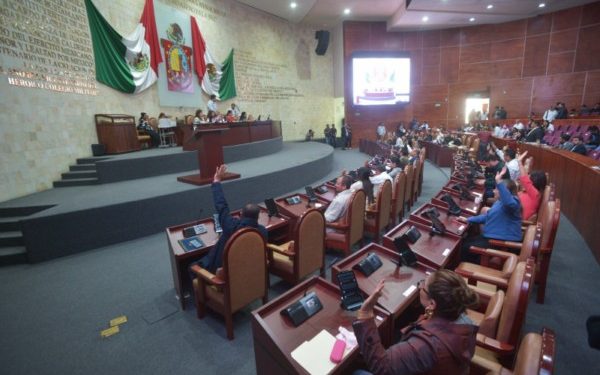 Aprueba Congreso de Oaxaca Leyes de Ingresos para 72 municipios
