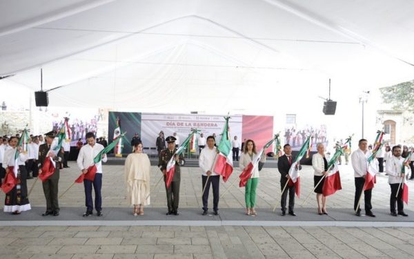 Convoca Salomón Jara a trabajar por bienestar colectivo guiados por valores de la Bandera de México