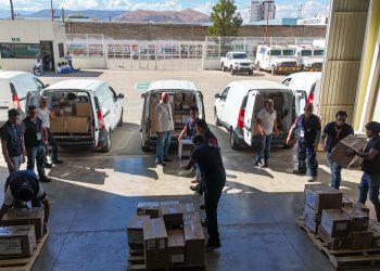 Despliegan convoy de medicamentos para reforzar servicios médicos en Oaxaca