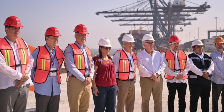 Infraestructura portuaria en Veracruz eleva su competitividad global: Gobernadora