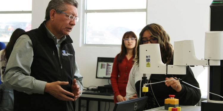 Invierte Gobierno del Estado más de 10 mdp en equipamiento para la UTPN