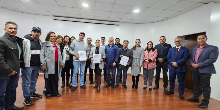 Regresan a clases los 77 planteles de Telebachillerato Comunitario