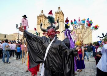 Vive Oaxaca sus carnavales tradicionales con alegría, historia e identidad