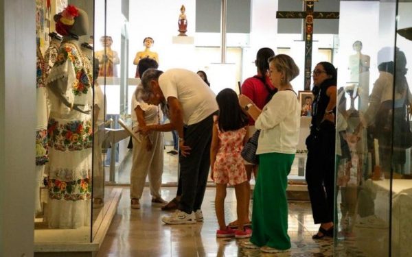 Asisten en un solo día más de mil 800 personas al Gran Museo del Mundo Maya