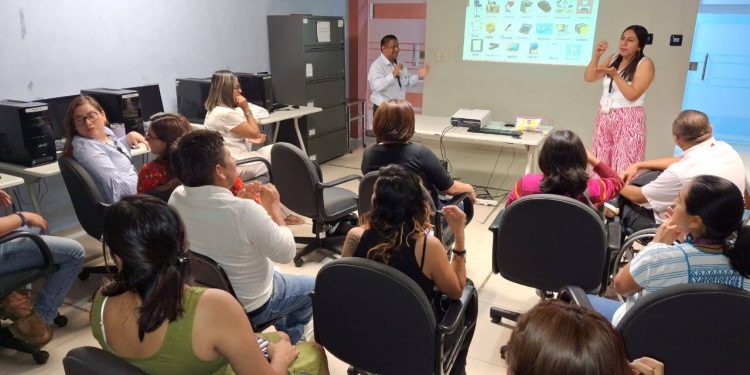 Capacitan a funcionariado de la Secretaría de Administración en LSM