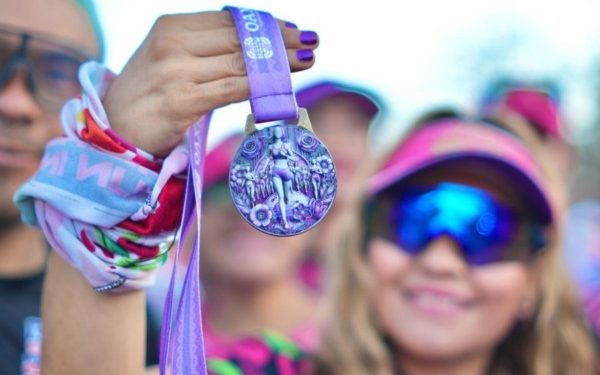Carrera atlética 5K “Mujeres en Movimiento” reúne a más de mil 300 participantes