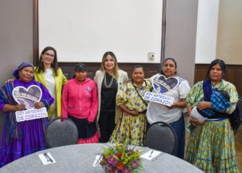 Reconoce Estado labor de las y los artesanos chihuahuenses