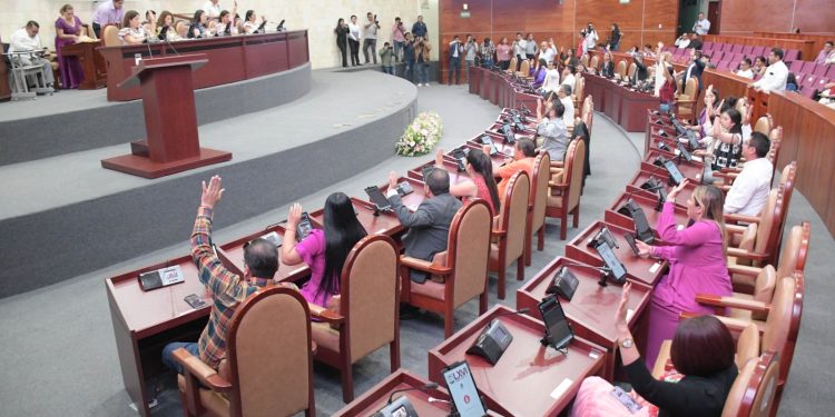 Exhorta Congreso a municipios conformar y presentar su Bando de Policía y Gobierno