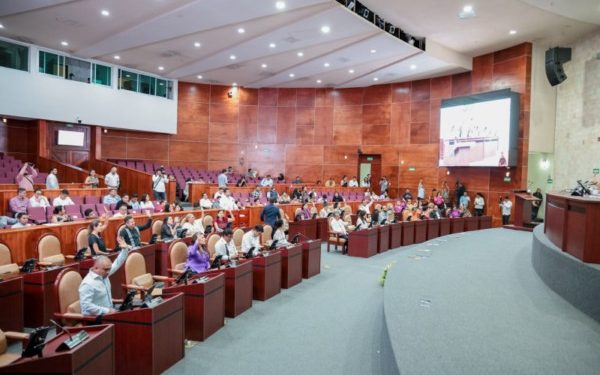 Congreso de Oaxaca exhorta a los ayuntamientos a mejorar espacios deportivos para combatir el sobrepeso y obesidad infantil
