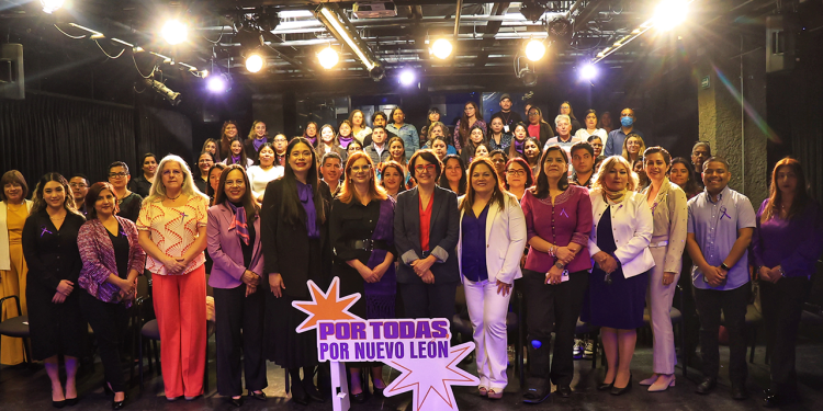 Conmemora Instituto Estatal de las Mujeres el 8m con conversatorio: Toma tu lugar, Mujeres que han roto techos de cristal