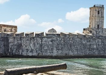 Descubre Veracruz a través de la Ruta Primeros Pasos de Cortés: historia, aventura y naturaleza