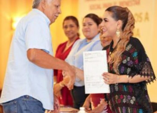 Más de mil 700 trabajadores estatales, reciben de la gobernadora Evelyn Salgado su estímulo a la permanencia