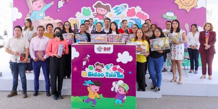 Inicia DIF Oaxaca con la campaña “Bidao Tsia, un juguete, una ilusión” 2025
