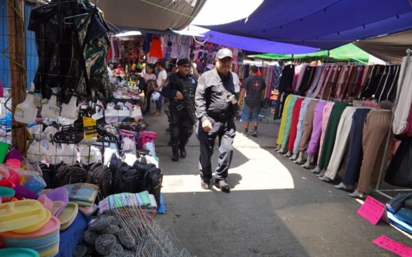 Secretaría de Seguridad Vecinal aplica el operativo “Compra Segura” en el Mercado de Abasto en coordinación con los tres niveles de gobierno